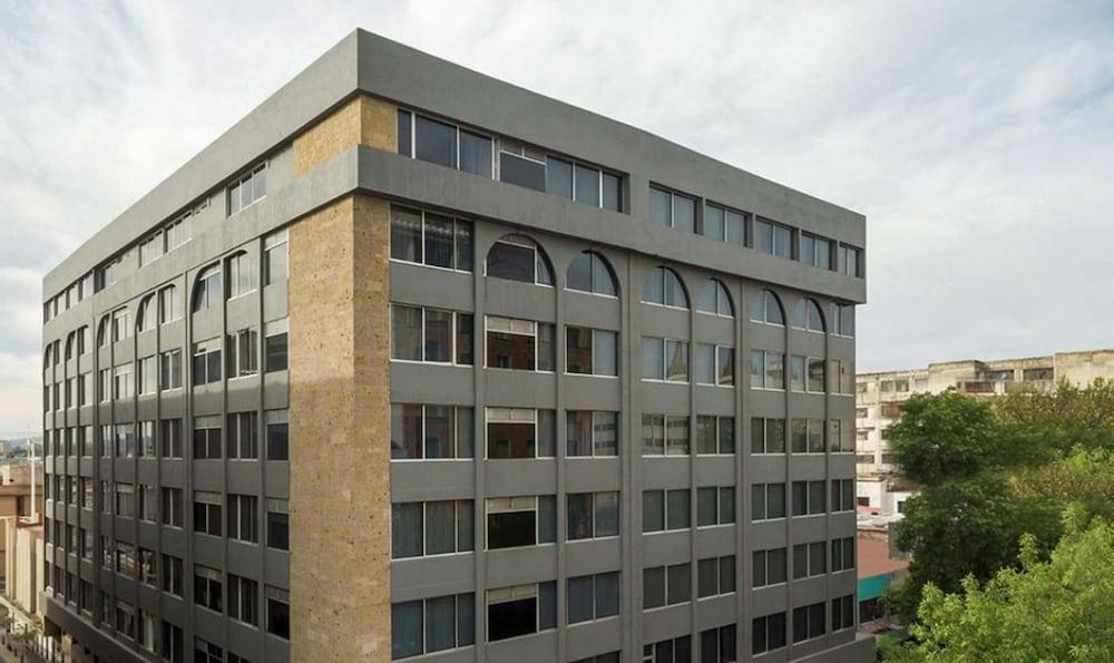 Hotel Plaza Genova Centro Guadalajara Zewnętrze zdjęcie