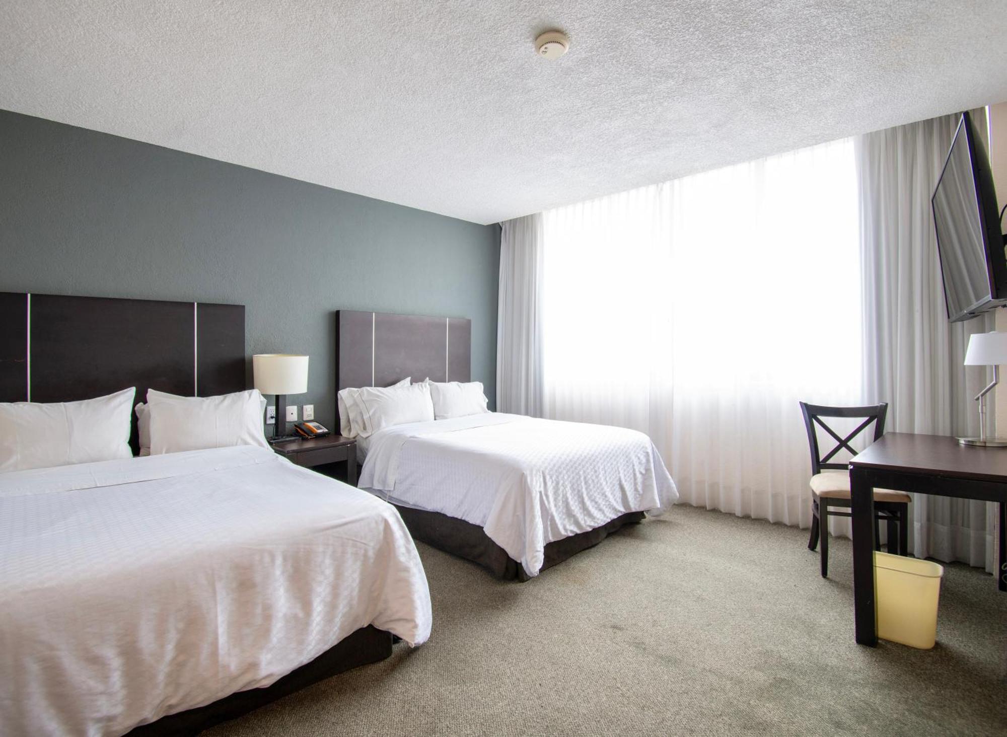 Hotel Plaza Genova Centro Guadalajara Zewnętrze zdjęcie